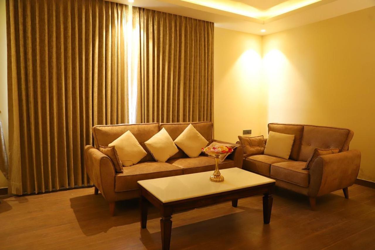 Haritma Resort Delhi  Exteriör bild