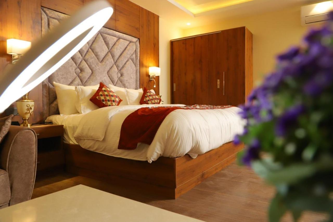 Haritma Resort Delhi  Exteriör bild
